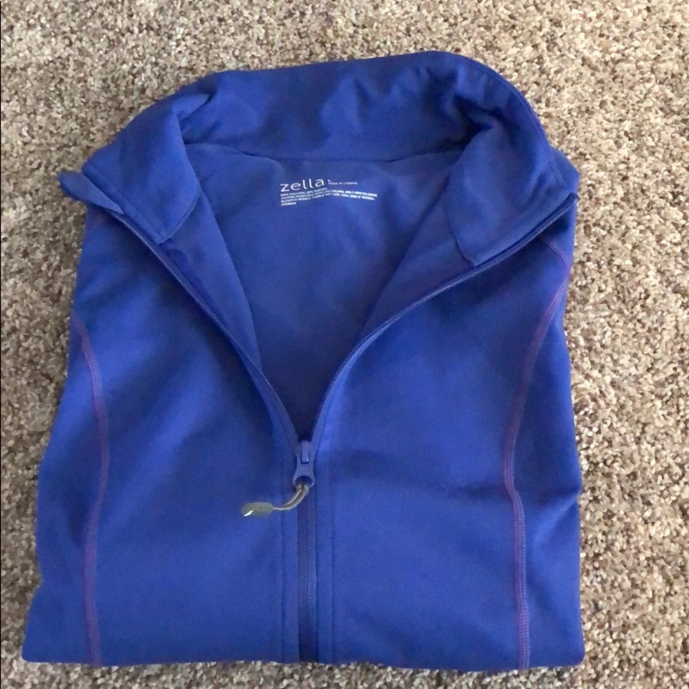 Zella Live In jacket - Picture 4 of 4